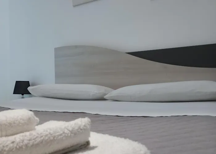 Momenti E Monumenti Casa vacanze *
